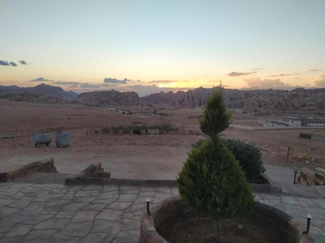 Little Petra Heritage Village Wadi Musa Exterior foto